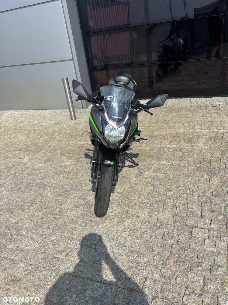Kawasaki Ninja - 5