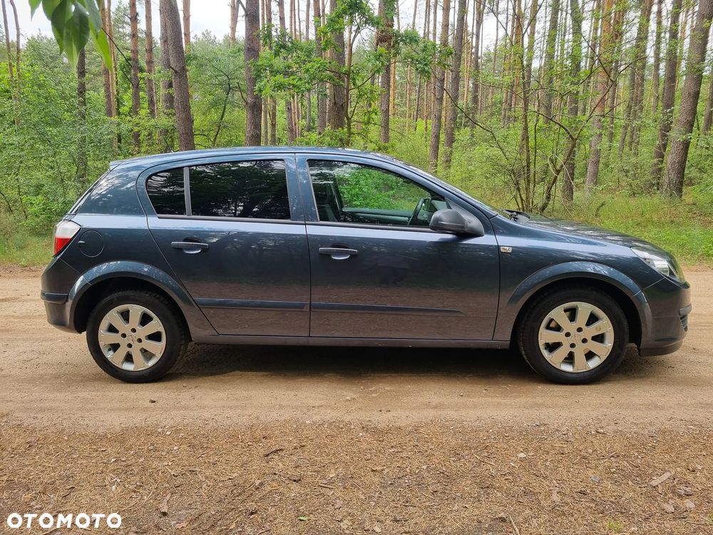 Opel Astra 1.4 NJoy - 8