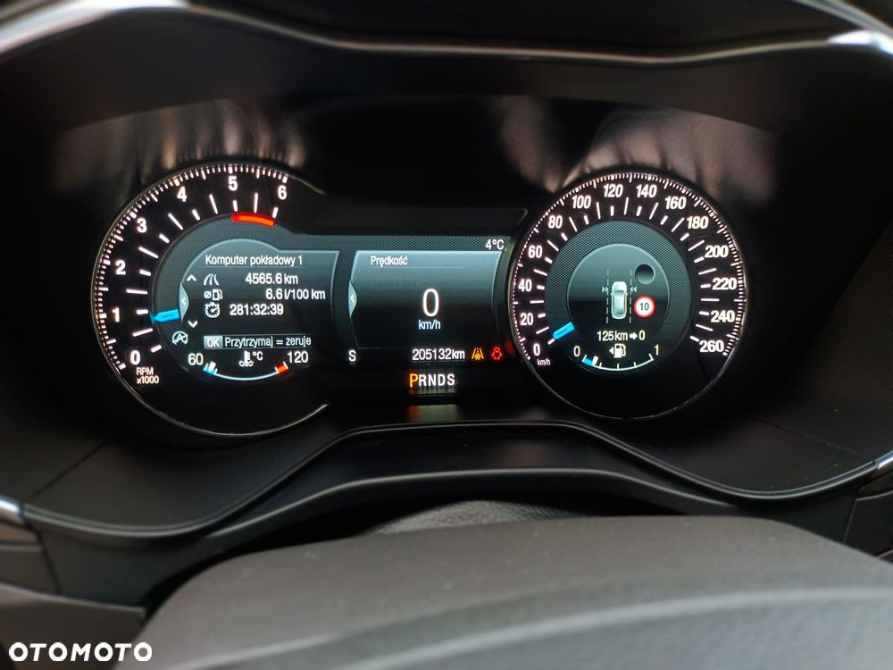 Ford Mondeo 2.0 TDCi Titanium PowerShift - 18