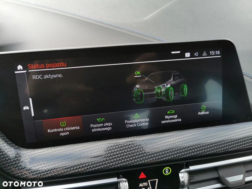 BMW Seria 2 220d M Sport - 16