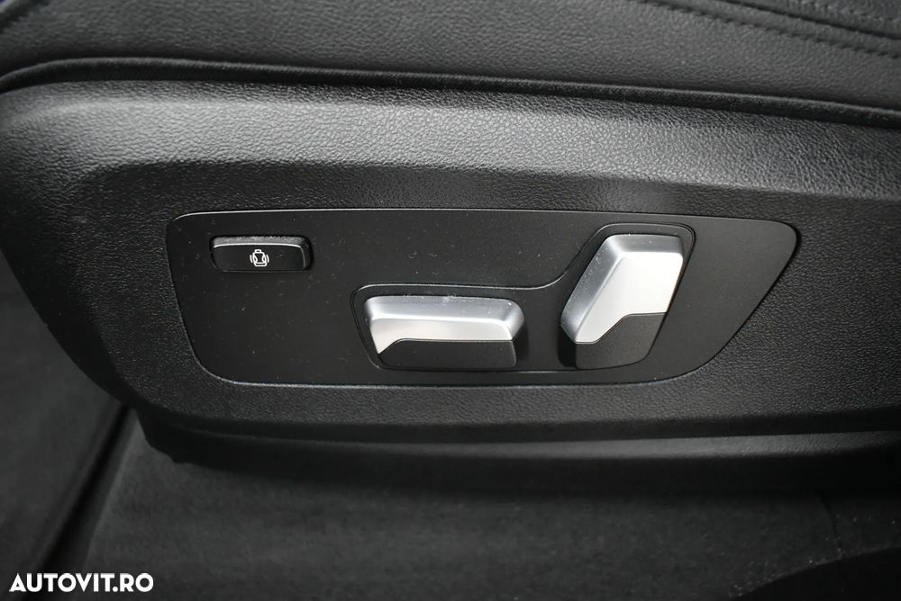 BMW X5 xDrive45e AT PHEV - 11