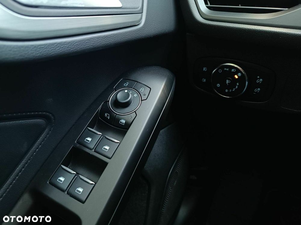 Ford Focus 1.0 EcoBoost mHEV Titanium X - 21