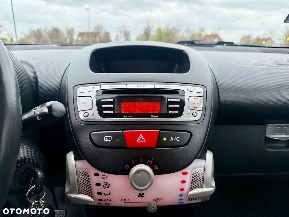 Toyota Aygo 1.0 VVT-i Luna MM A/C - 22