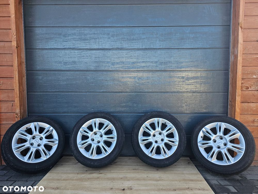 KOŁA FELGI ALUMINIOWE OPONY LETNIE OPEL CORSA D ASTRA H G MERIVA A 195/55/16 R 16 ET40 4X100 - 1