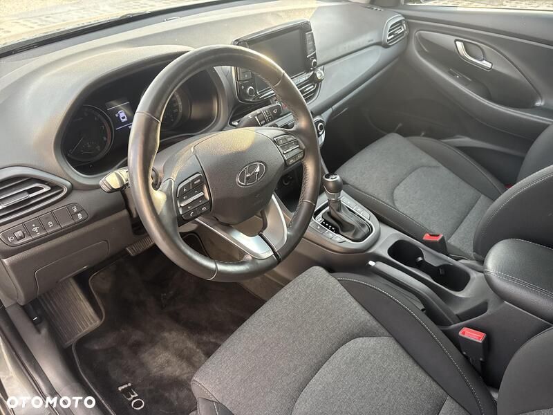 Hyundai i30 1.5 T-GDI 48V Smart DCT - 11