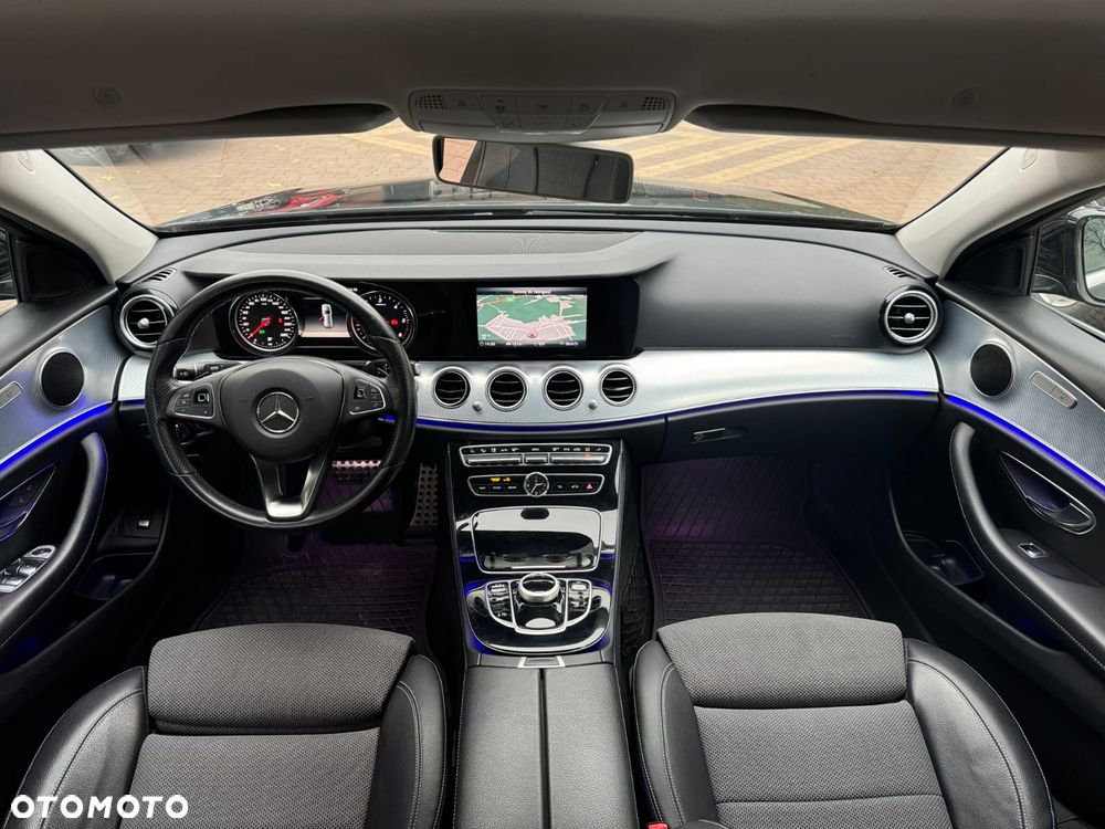 Mercedes-Benz Klasa E 220 d 4Matic All-Terrain 9G-TRONIC Avantgarde - 7