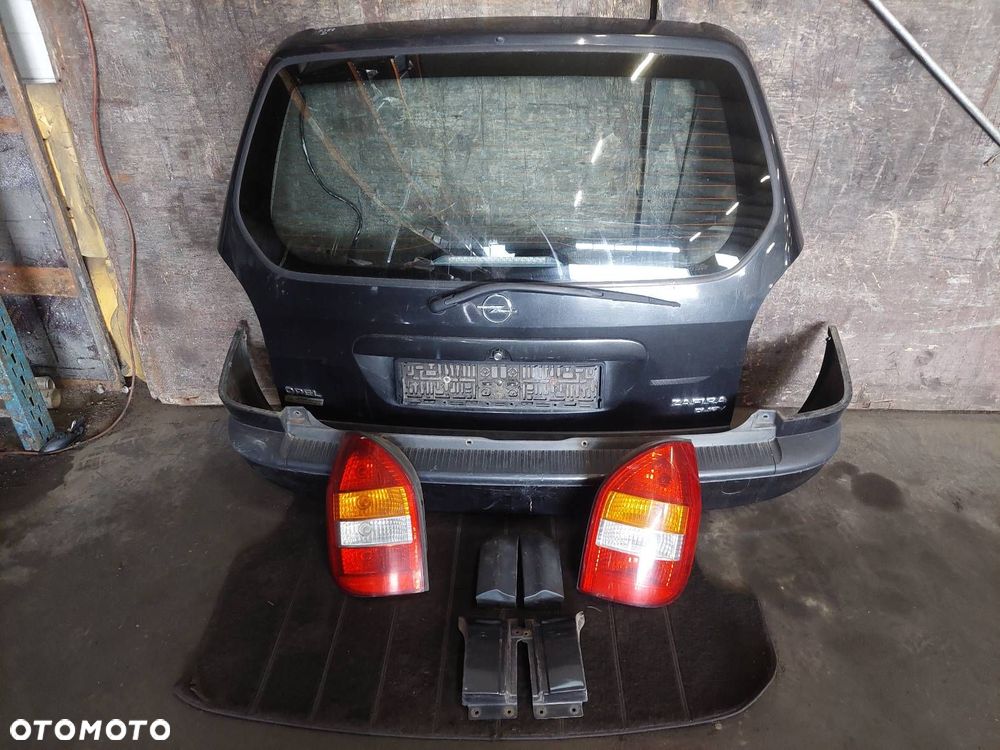 KOMPLETNY TYŁ KLAPA BAGAŻNIKA ZDERZAK TYŁ LAMPY OPEL ZAFIRA A Z298 - 1