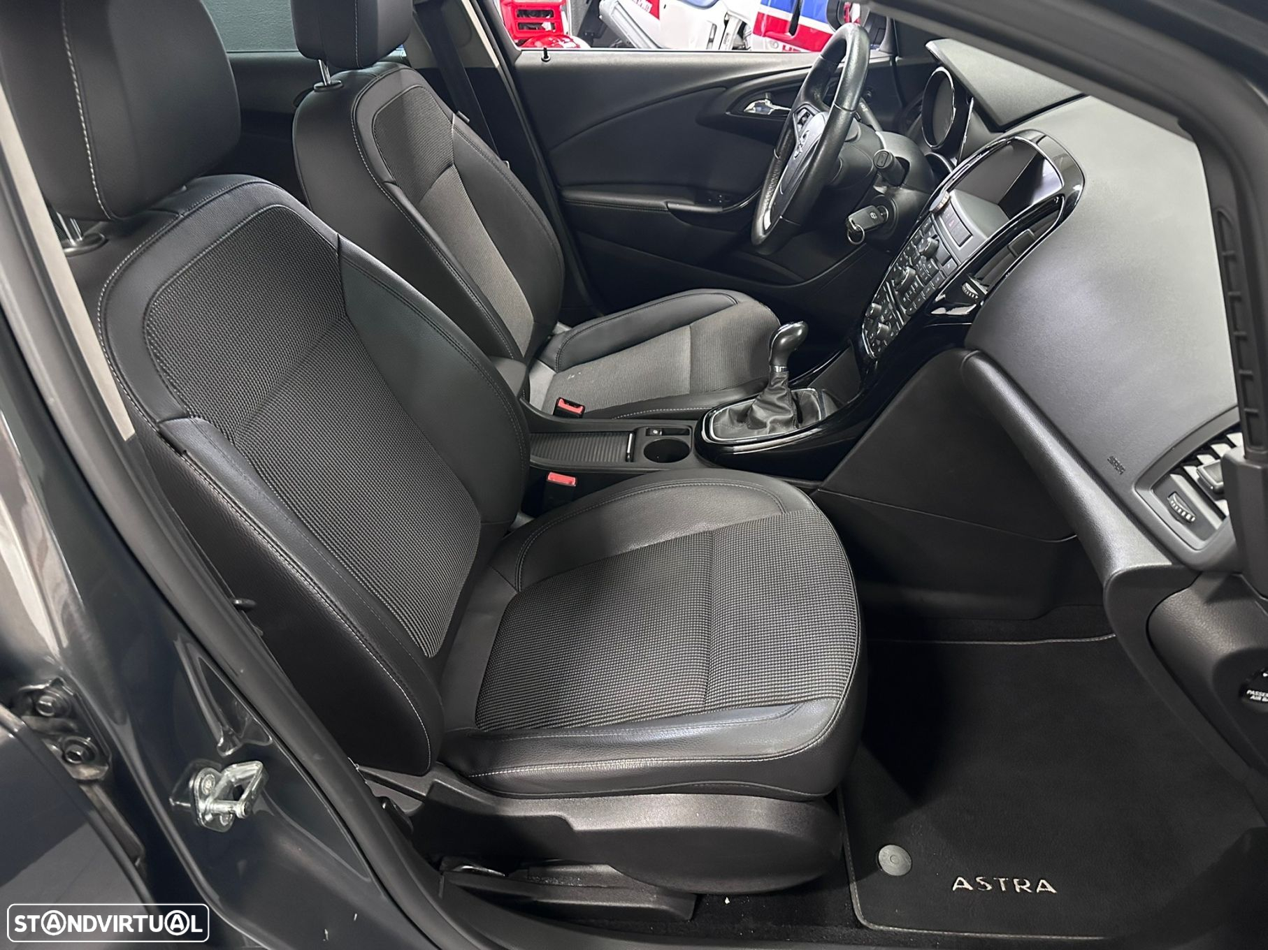 Opel Astra Sports Tourer 1.6 CDTi Cosmo S/S - 11