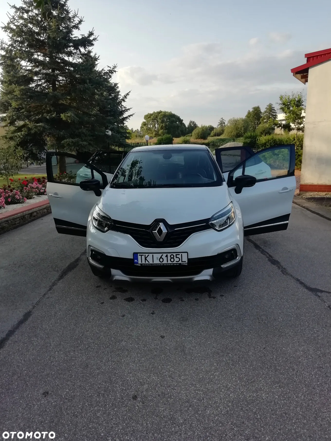 Renault Captur - 24