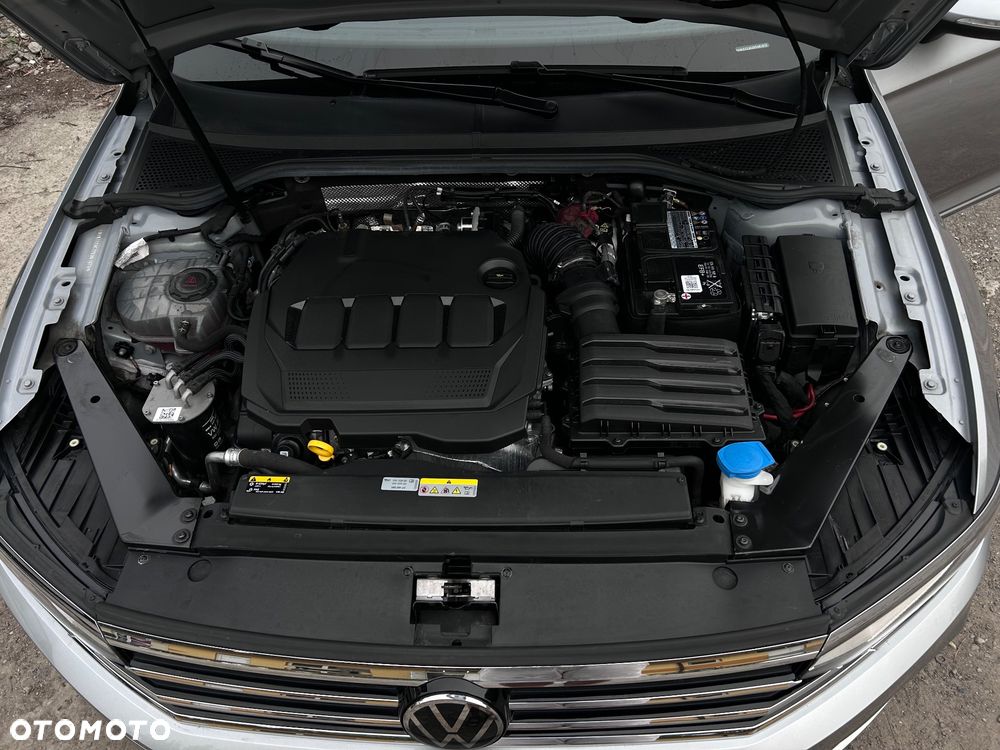 Volkswagen Passat 2.0 TDI SCR DSG Business - 28
