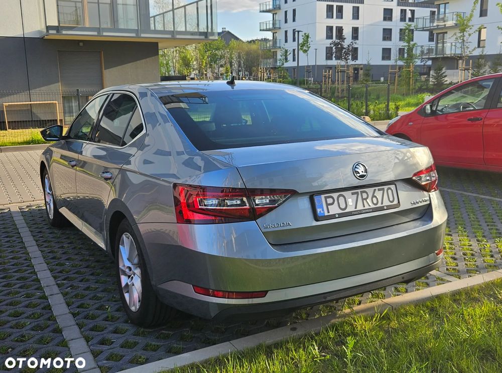 Skoda Superb 2.0 TSI Style DSG - 3