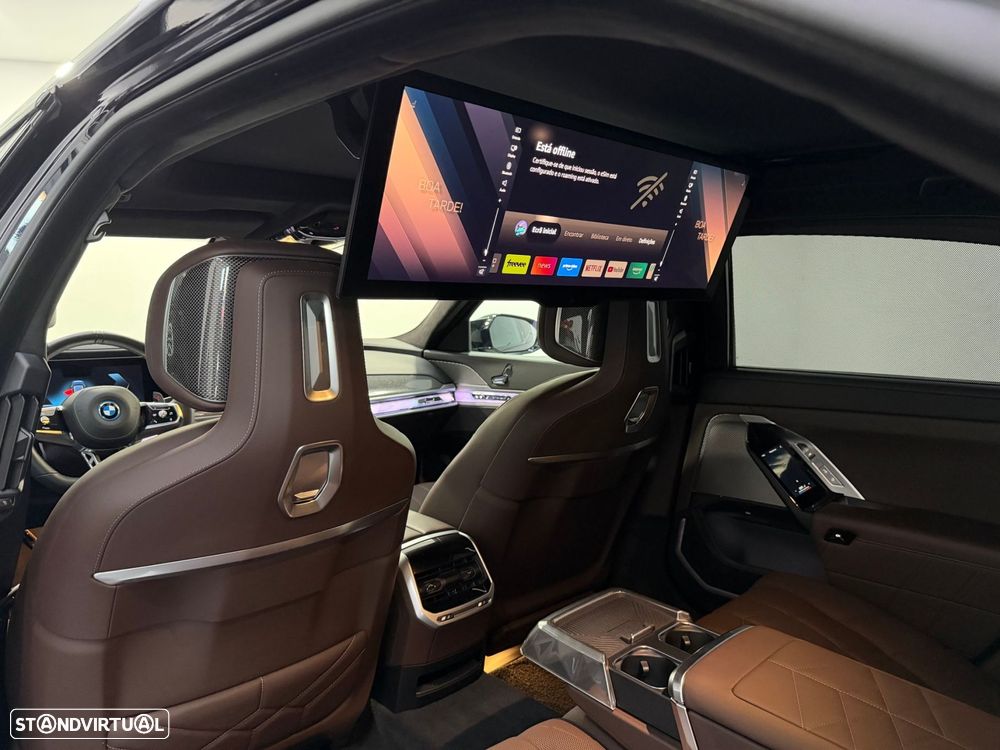 BMW 760 M760e xDrive - 23