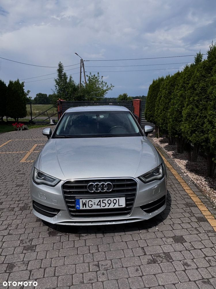 Audi A3 Sportback 1.4 TFSI Ambiente - 1