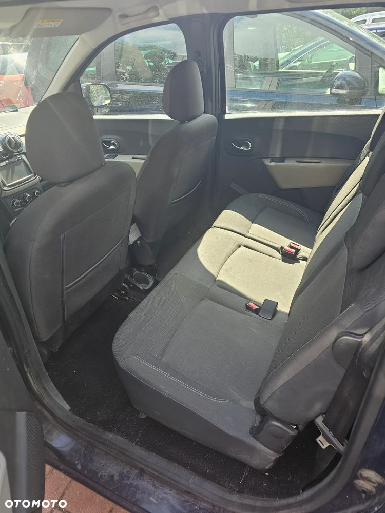 Dacia Lodgy 1.6 Laureate - 11