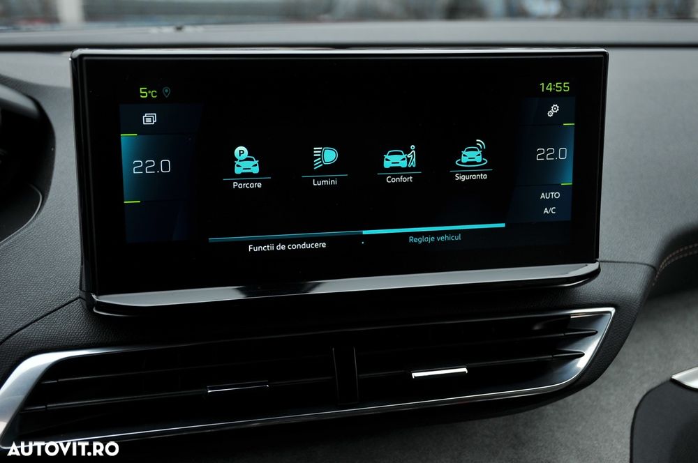 Peugeot 3008 Plug-In Hybrid 225 e-EAT8 GT - 23