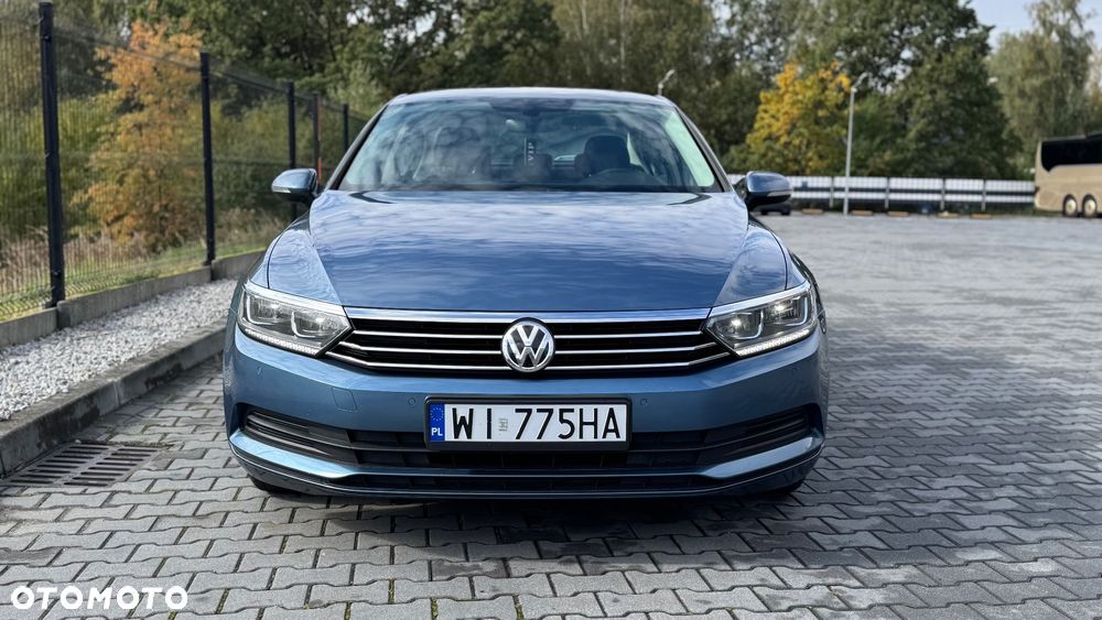 Volkswagen Passat - 6