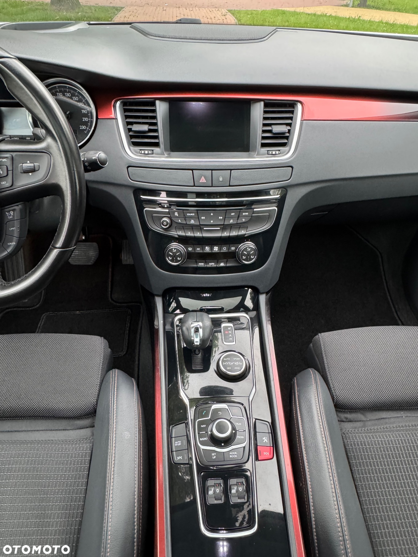 Peugeot 508 RXH 2.0 HDi HYbrid4 - 24