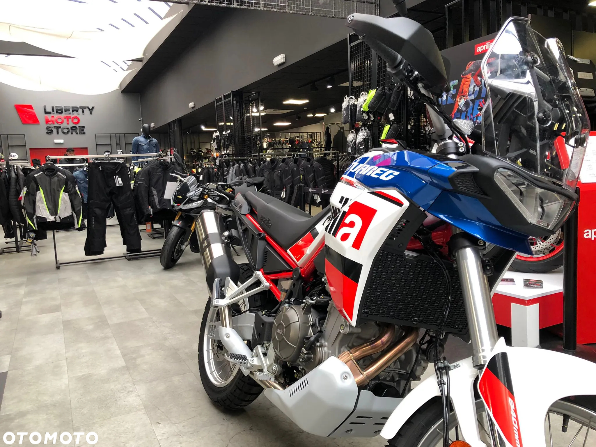 Aprilia Tuareg - 11