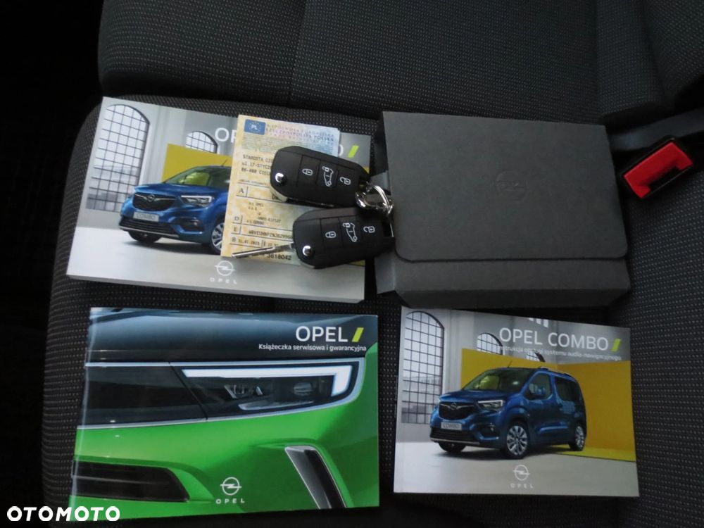 Opel COMBO SALON POLSKA ORYGINAŁ LAKIER i BARDZO NISKI PRZEBIEG  JAK NOWY - OKAZJA !!! - 40