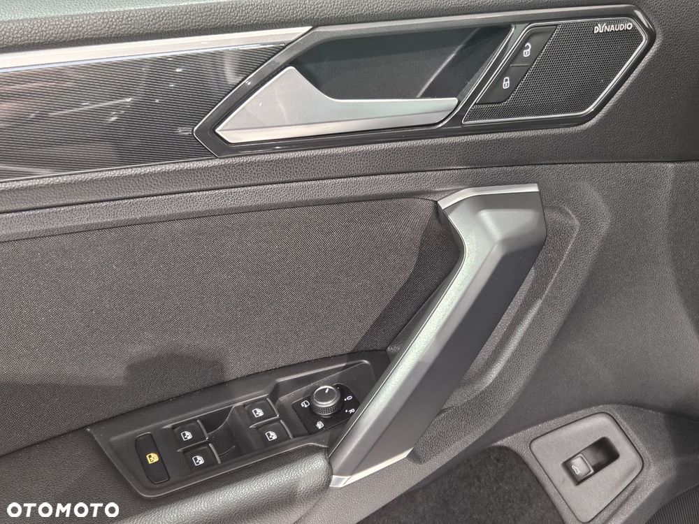 Volkswagen Tiguan - 10