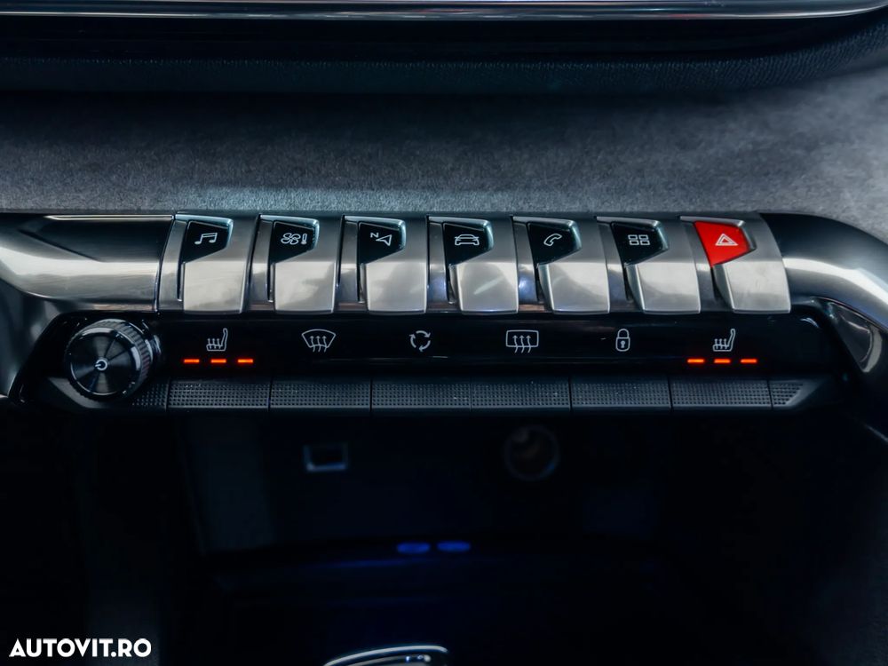 Peugeot 3008 1.5 BlueHDI S&S EAT8 GT-Line - 28