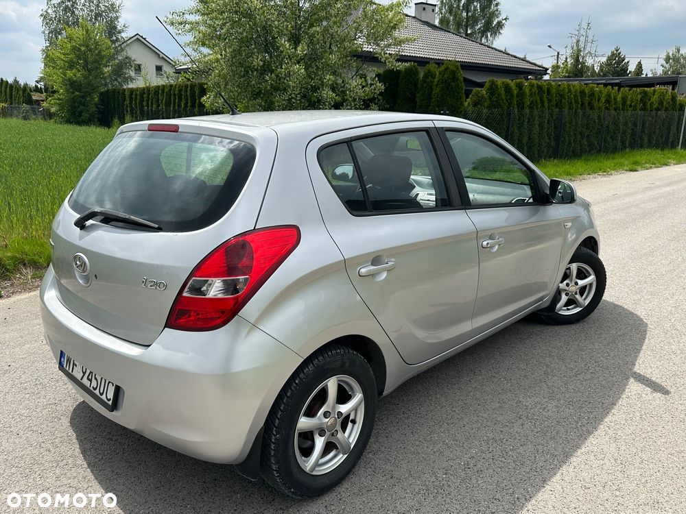 Hyundai i20 1.2 Comfort EU5 - 2
