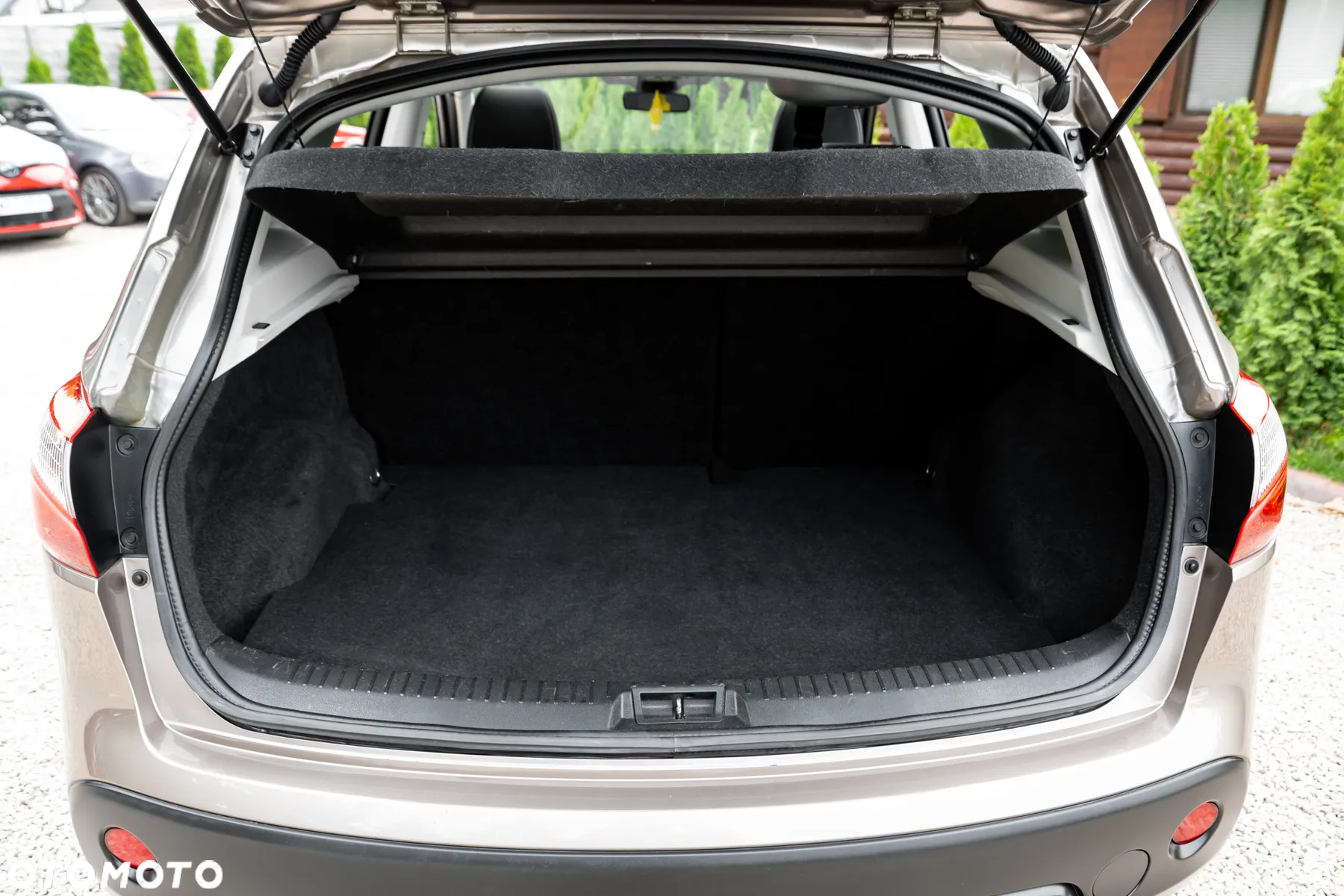 Nissan Qashqai 2.0 4x4 CVT tekna - 21