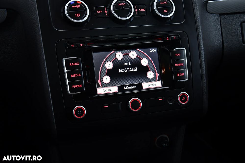 Volkswagen Touran 1.2 TSI BlueMotion Technology MATCH - 18