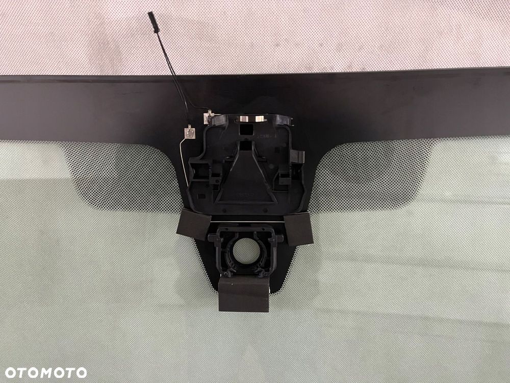 BMW 8 G15 CPE SZYBA PRZEDNIA SENS KAM HUD PO 2018- - 5