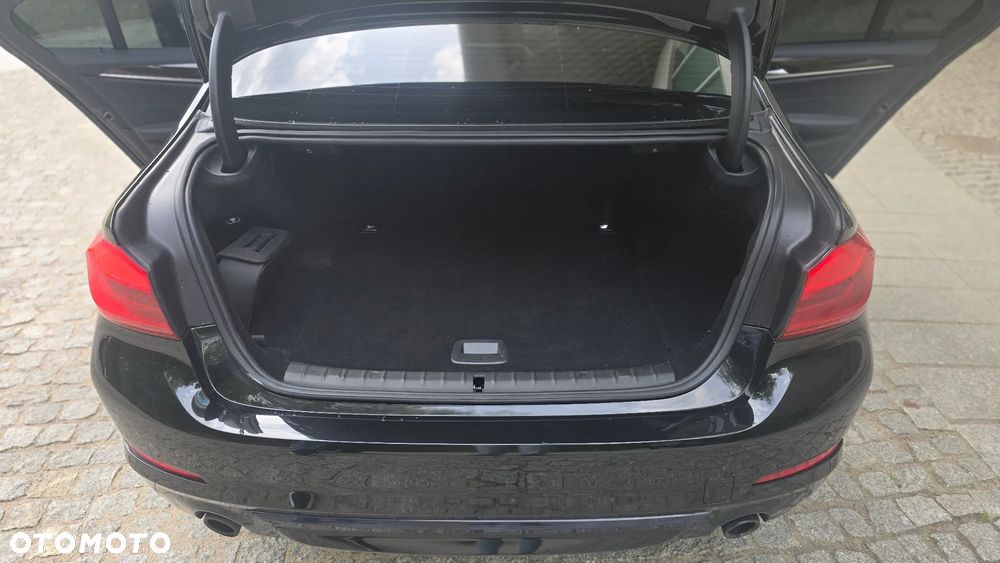 BMW Seria 5 - 33