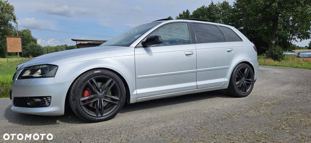 Audi A3 Sportback 2.0 TDI DPF (DSG) S tronic Ambiente - 3