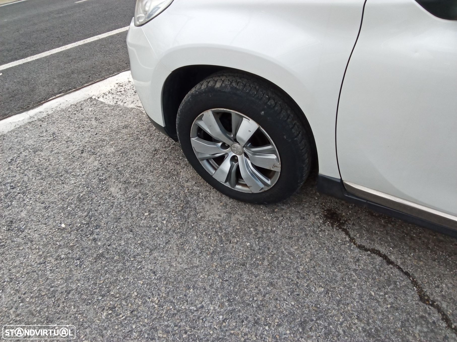 Peugeot 2008 1.2 VTi Active - 6