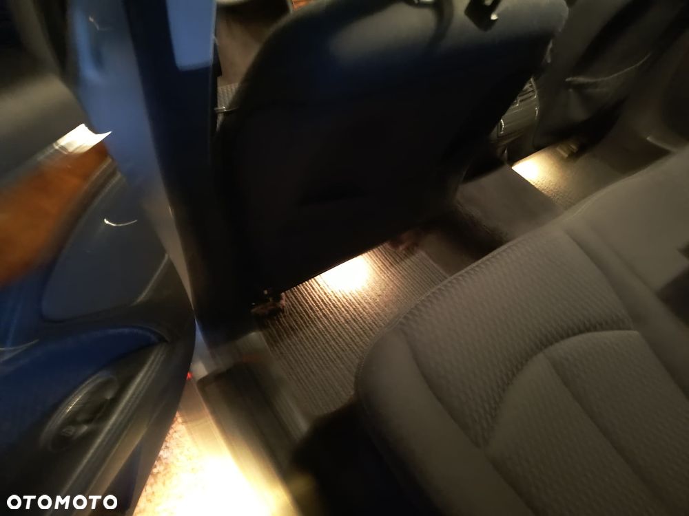 Mercedes-Benz Klasa E 200 Kompressor Elegance Sport Edition - 23