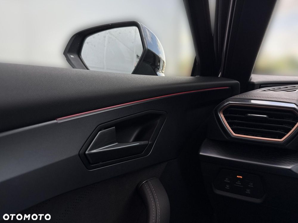 Cupra Formentor - 30