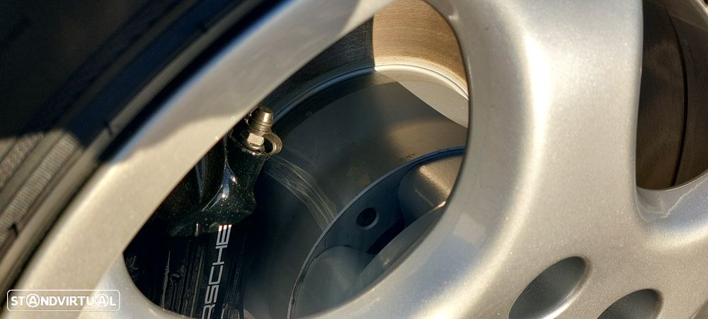 Porsche 911 (964) Coupé 3.6 Carrera 2 - 16