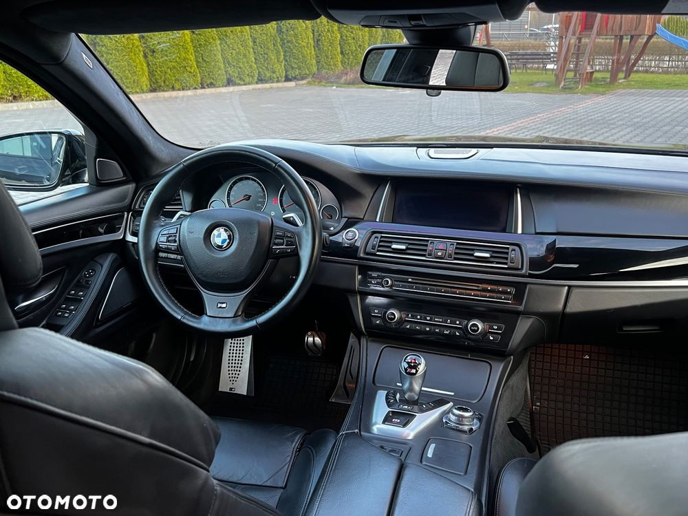 BMW M5 Standard - 17