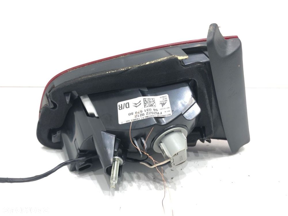 LAMPA TYŁ PRAWA WEWNĘTRZNA  DS DS 5 (KF_) 2015 - 2018 1.6 THP 210 155 kW [210 KM] benzyna 2015 - - 2