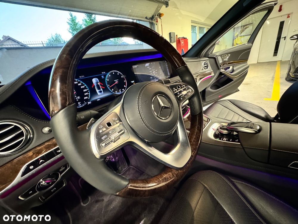 Mercedes-Benz Klasa S 560 L 4Matic 9G-TRONIC - 30