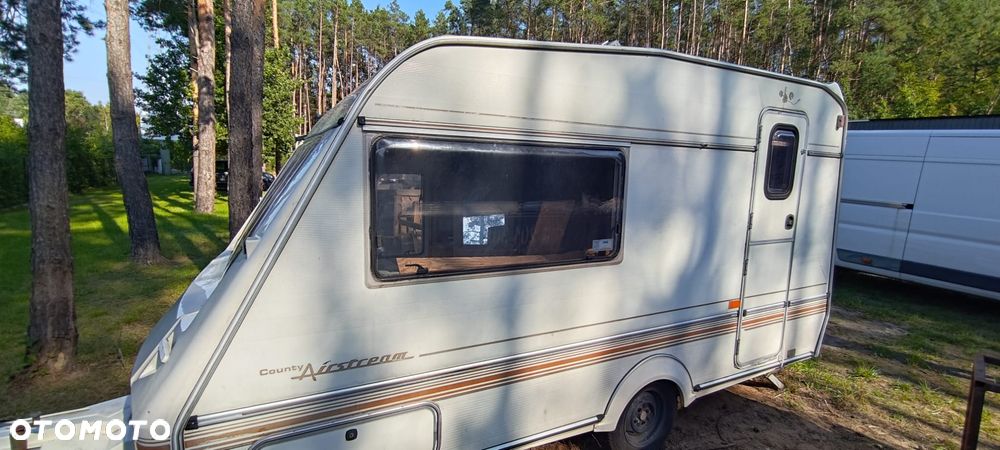 Inny County Airstream - 3