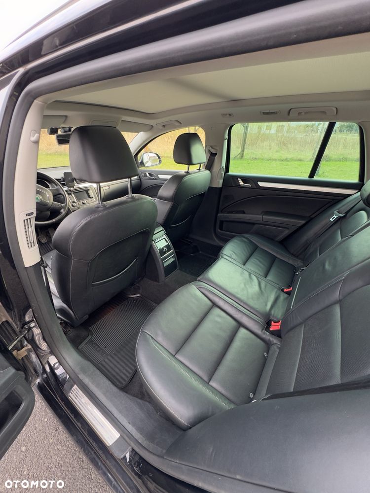 Skoda Superb 2.0 TDI Exclusive - 12