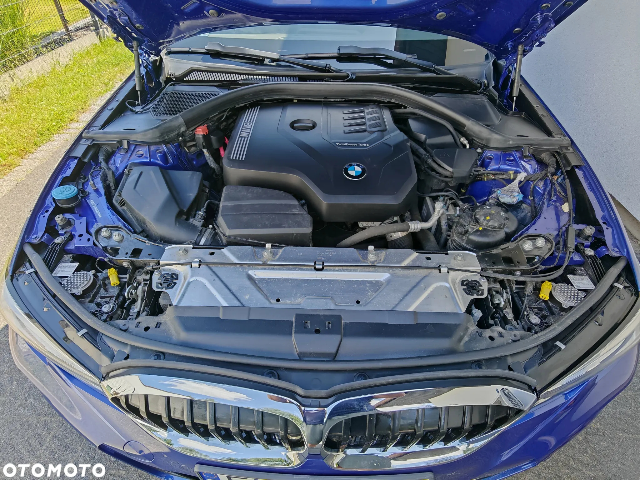 BMW Seria 3 318i M Sport - 10