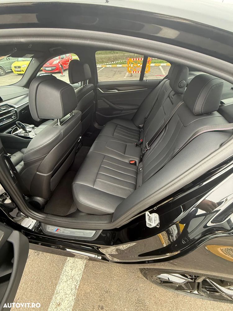 BMW Seria 5 530i xDrive Aut. - 16