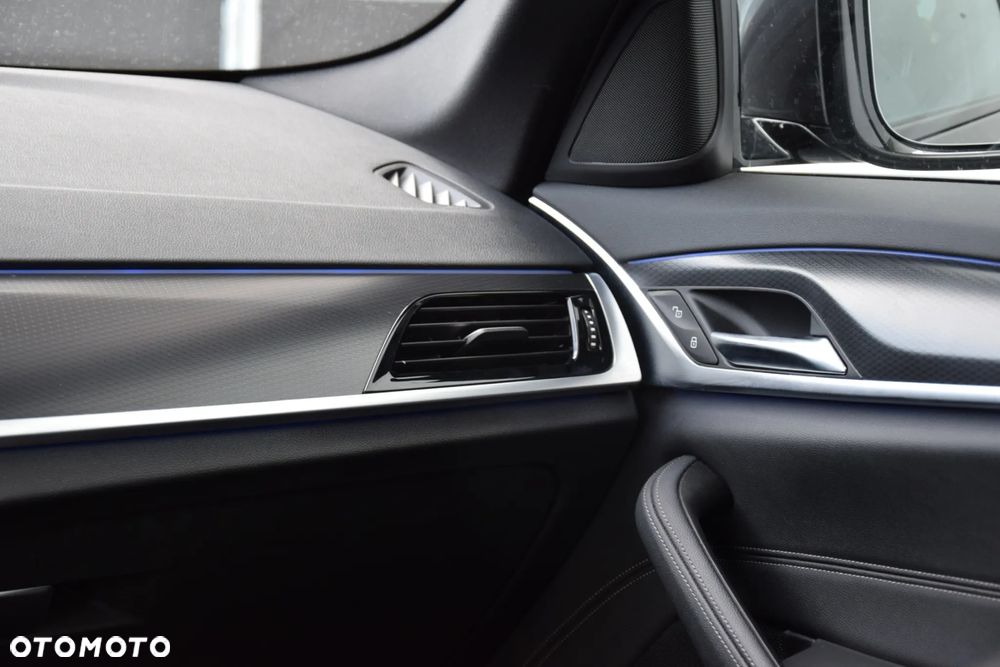 BMW Seria 5 - 18
