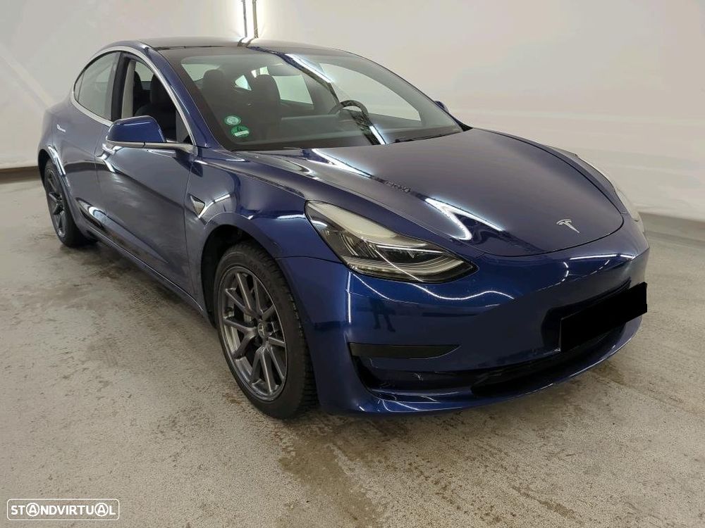 Tesla Model 3 Standard Range Plus RWD - 3