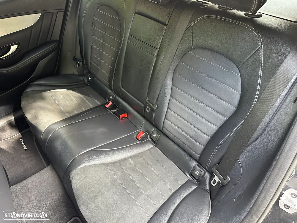 Mercedes-Benz GLC 220 d 4Matic 9G-TRONIC AMG Line - 25