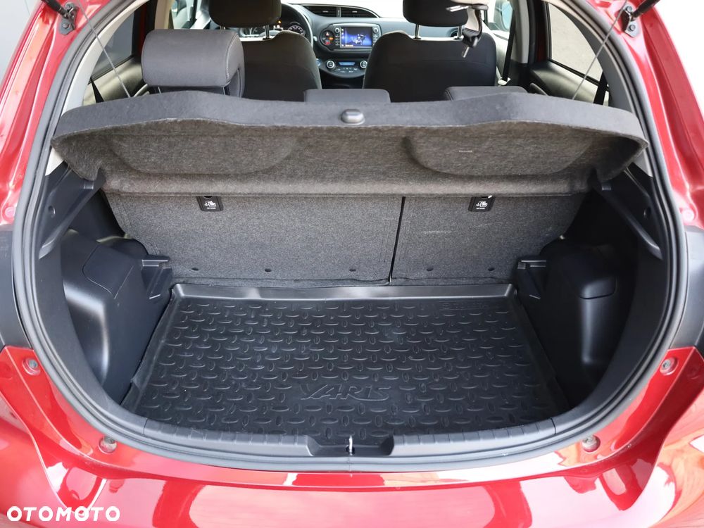 Toyota Yaris Hybrid 100 Premium EU6 - 36