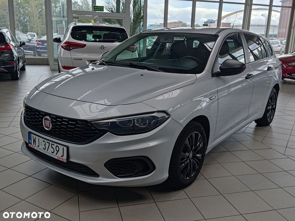 Fiat Tipo 1.4 16v Lounge EU6d - 11
