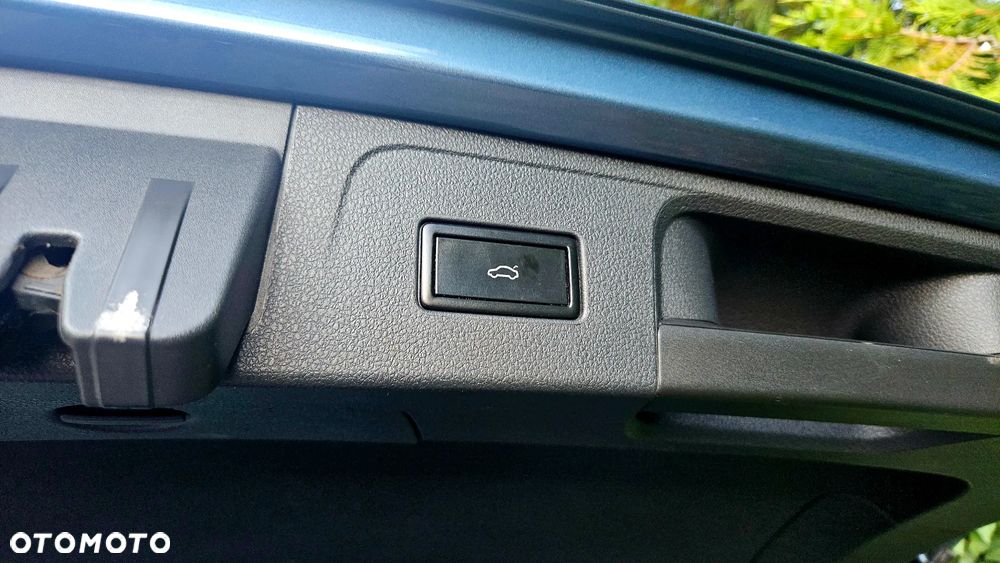 Volkswagen Passat Variant - 15