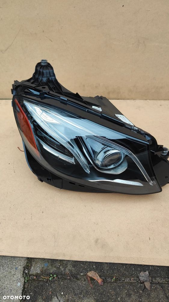 Lampa Prawa Mercedes e-klasa w213 FULL LED Multibeam USA - 1
