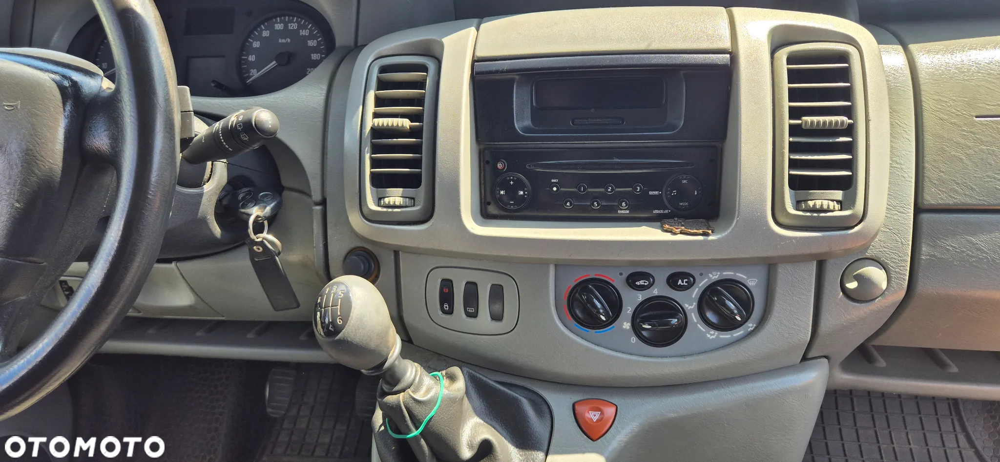 Renault Trafic L2H1 Pack Clim - 12
